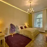 Amethyst Apartment